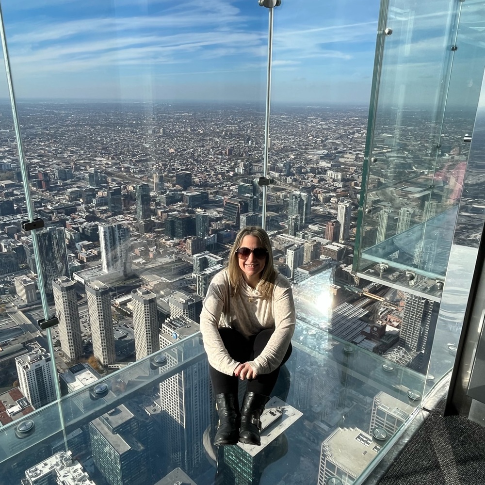 Meet your Posher, Elizabeth